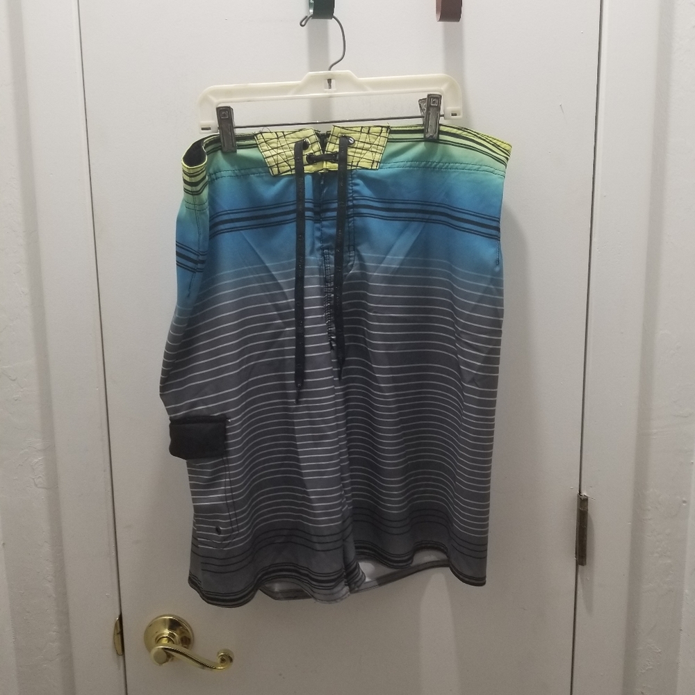 Men's Hang Ten Board Shorts Size 34